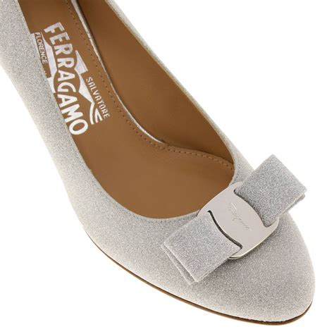 salvatore Ferragamo women's shoes outlet